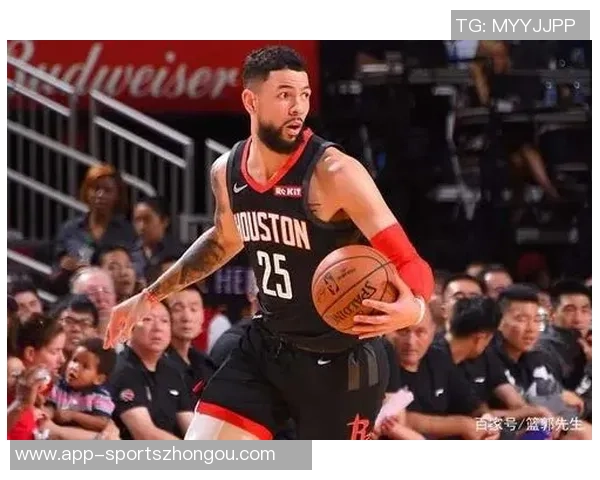 小里弗斯谈威少与狄龙的激情对比揭示温柔内心的真实一面 小里弗斯谈威少与狄龙的激情对比揭示温柔内心的真实一面