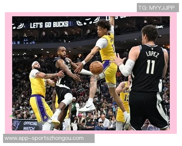 下场对阵太阳里夫斯强调团队需明确战术执行的重要性